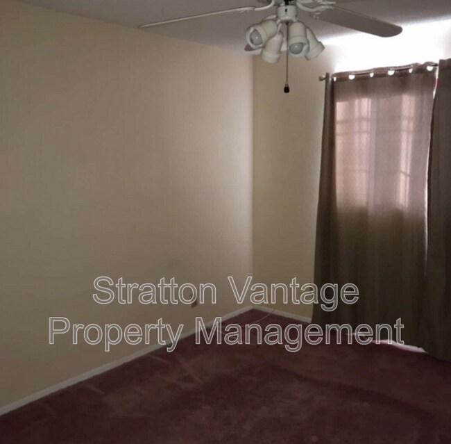 Foto del edificio - 1864 W 3rd St