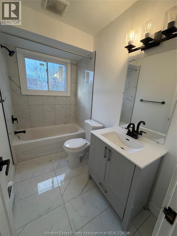 Photo du bâtiment - 3150 Peter St