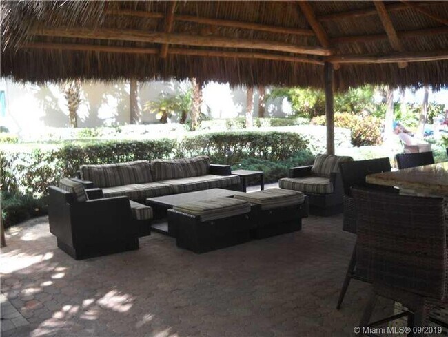 Foto del edificio - 3901 S Ocean Dr