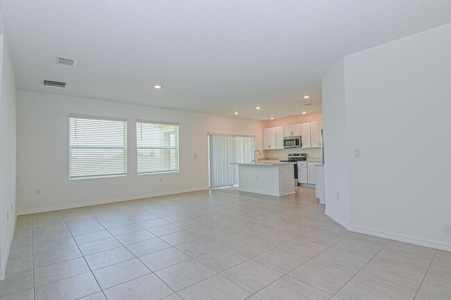 Building Photo - 4744 Babys Breath Pl