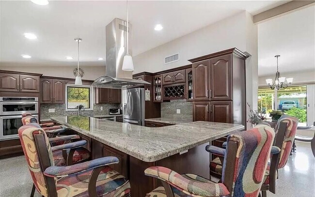Foto del edificio - 2649 Nassau Ln