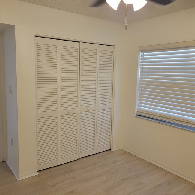 2do dormitorio - 481 Quail Forest Blvd
