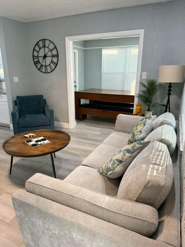 Photo - 2126 8th Ave N (Saint Petersburg, FL)