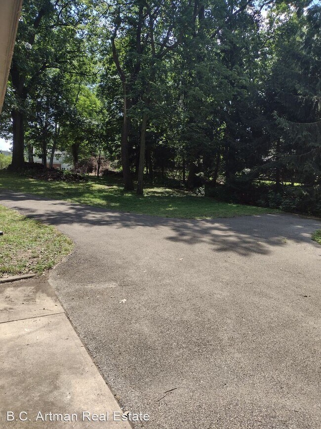 Building Photo - 2 br, 2 bath House - 135A Byron Road