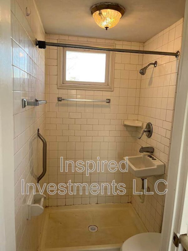 Foto del edificio - 2128 Lincoln St