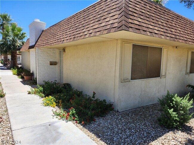 Building Photo - 2773 Heritage Ct