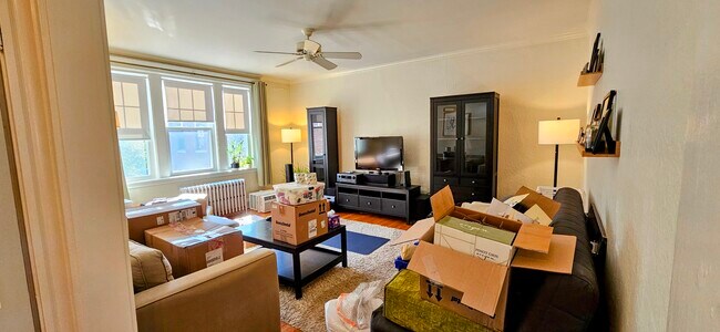 Foto del edificio - 52 Babcock St