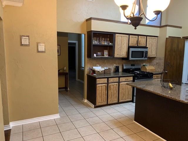 Foto del edificio - 444 Dillard Ln