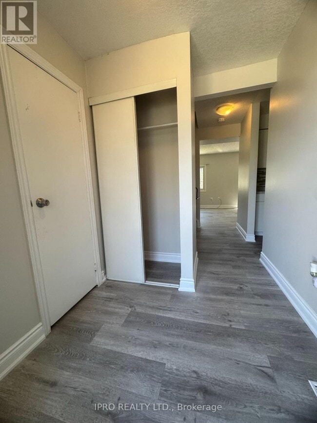 Building Photo - 29-29 Paulander Dr