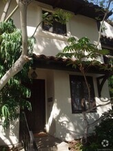 Building Photo - 8614 Villa La Jolla Dr