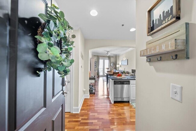 Foto del edificio - 2277 Peachtree Rd NE