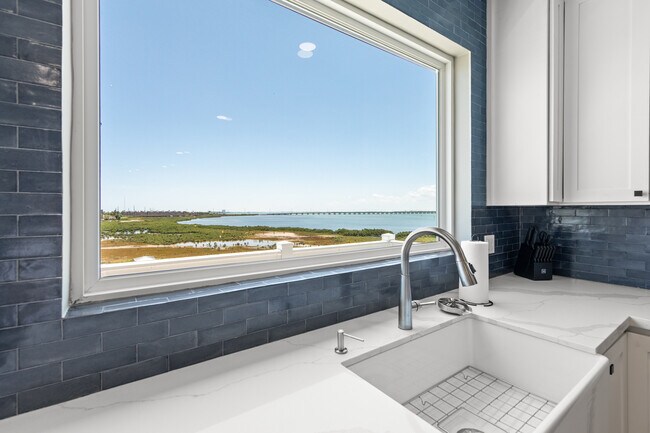 Foto del edificio - 111 W Sunny Isle Dr