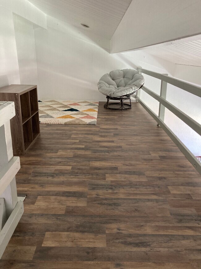 Enorme loft para yoga, lectura, espacio para huéspedes... ¡usted decide! - 79-7199 Mamalahoa Hwy