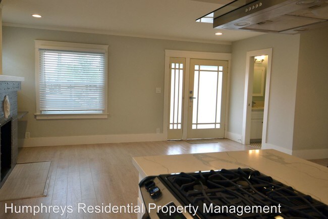 Foto del edificio - 2922 Madison Ave