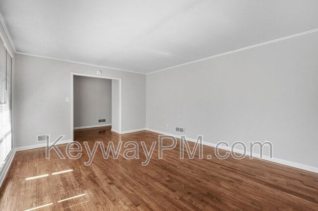 Foto del edificio - 622 Canterbury Dr