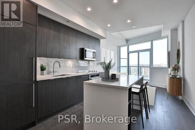 Building Photo - 38 Iannuzzi St