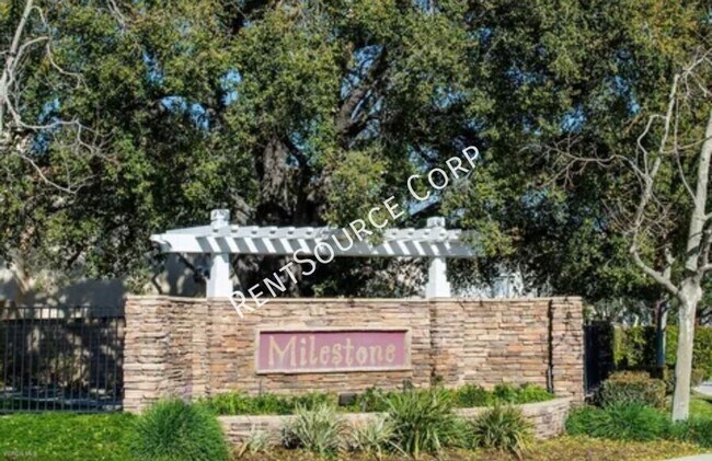Foto del edificio - 5053 Woodbridge Ln