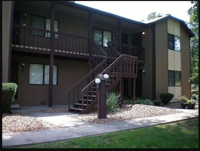 Building Photo - 54 Pepperwood Ct