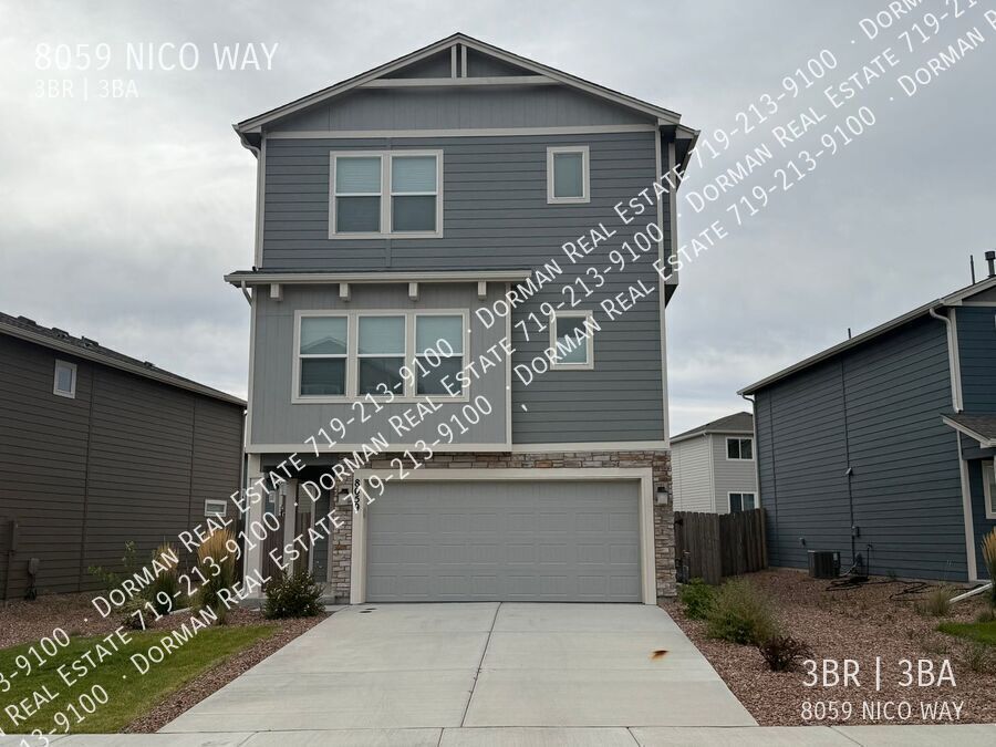 Foto principal - 8059 Nico Way