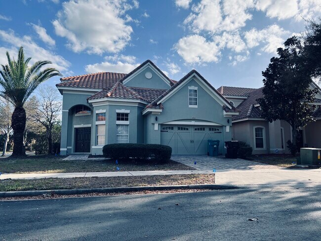 Building Photo - 6951 Brescia Way
