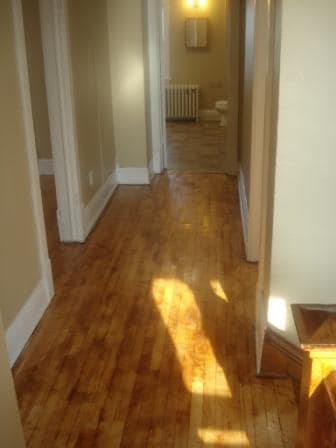 Building Photo - 206 Burr