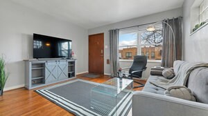 Foto principal - 4968 Fyler Ave
