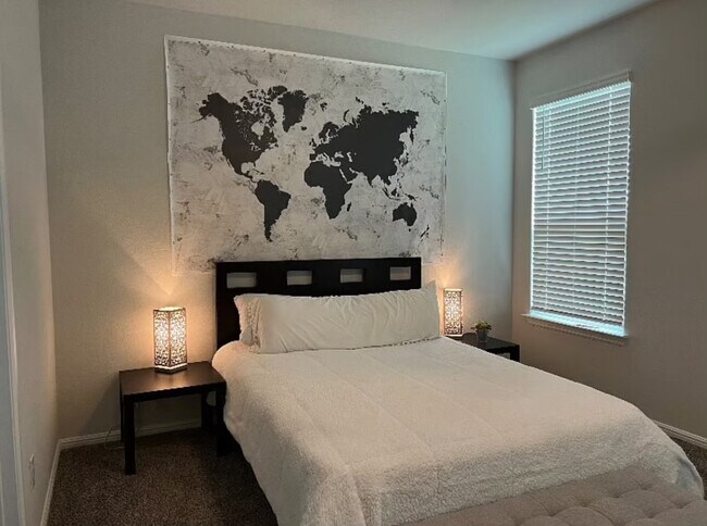 Foto del edificio - 8708 Boulder Oak Blvd