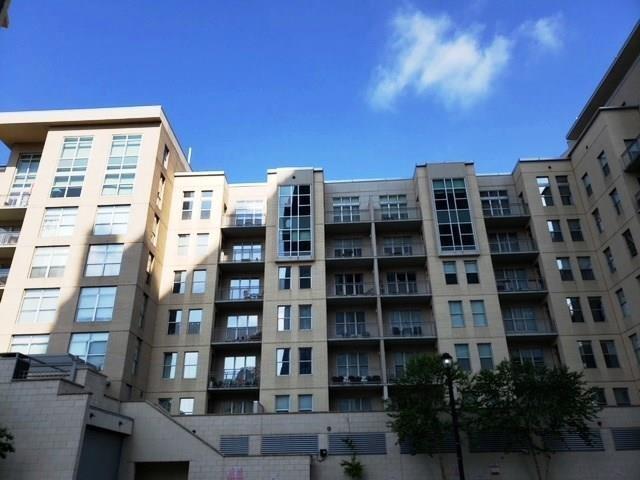 Building Photo - 2323 N Houston St