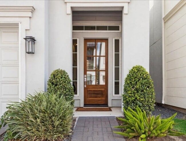 Building Photo - 3609 Lannister Ln