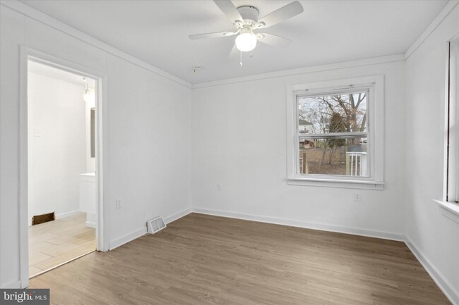 Building Photo - 3907 Dennison Ave