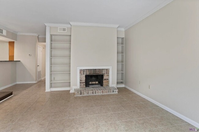 Foto del edificio - 8155 Jefferson Hwy