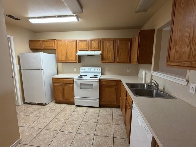 Foto del edificio - 502 N Clinton Ave