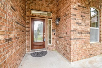 Building Photo - 27515 Huggins Crest Ct