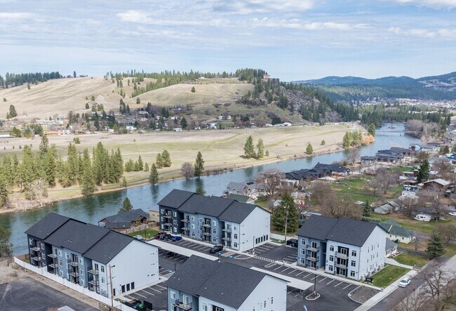 Interior Photo - Arborview on the River