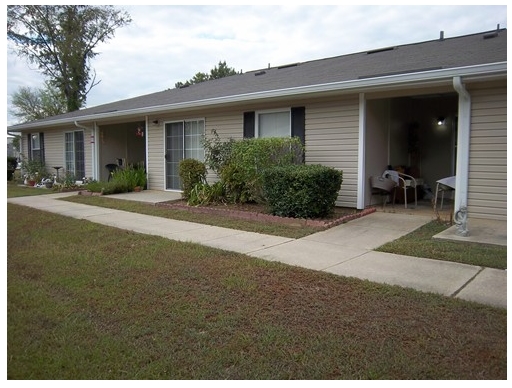 Building Photo - Lakewood Apartments