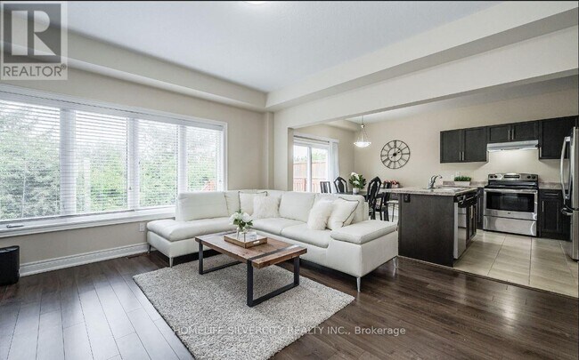 Photo du bâtiment - 194 Eaglecrest St