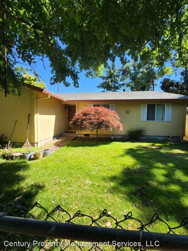 Foto principal - 3 br, 2 bath House - 217 Lincoln Street