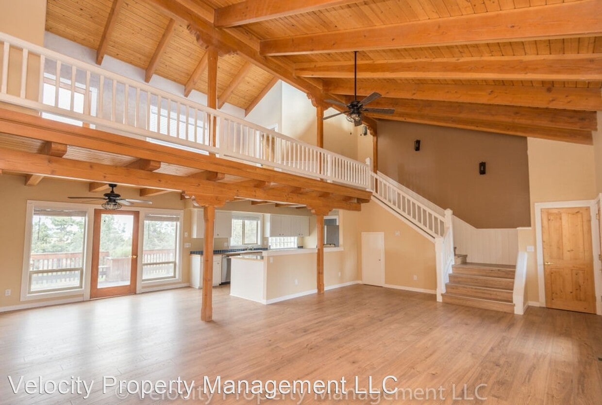 Primary Photo - 4 br, 4 bath House - 2500 SW 83rd St.