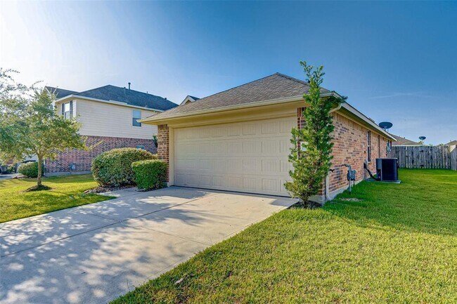 Foto del edificio - 8731 Sunny Gallop Dr