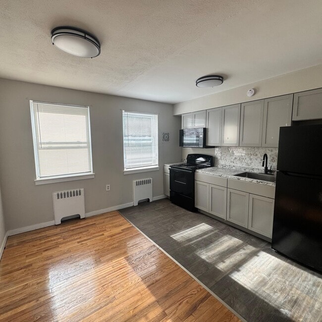 Foto del edificio - 2019 Hampden Blvd