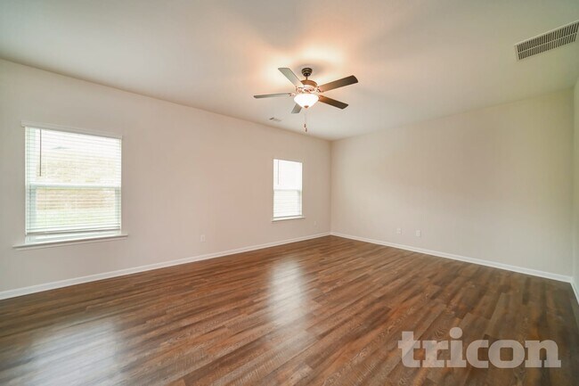 Foto del edificio - 966 Minden Terrace