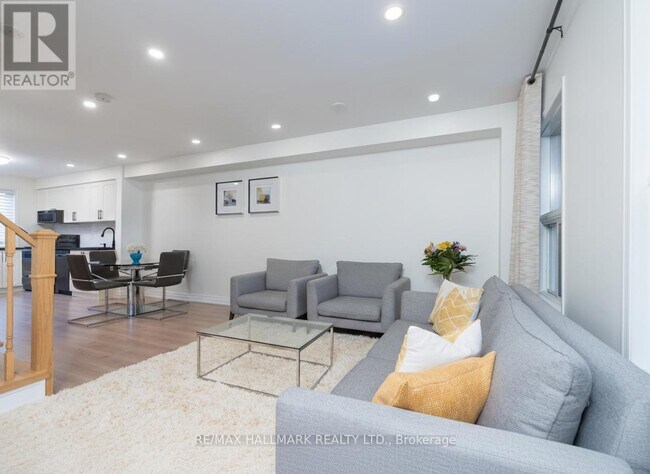 Building Photo - 95 Weldrick Rd E