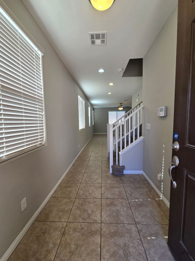 Building Photo - A Fabulous 3 Bedroom Home in SW. Las Vegas