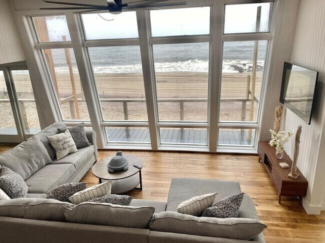 Foto del edificio - 240 Wilmot Rd