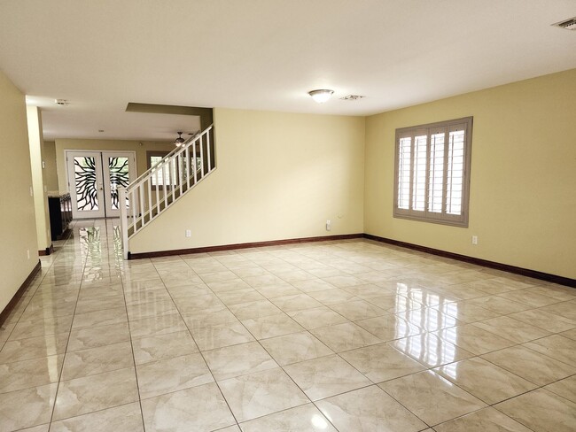 Foto del edificio - Marshall Ranch 5 bedroom!!  Available Now.