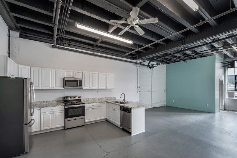 Foto del edificio - 6221 Hollis St