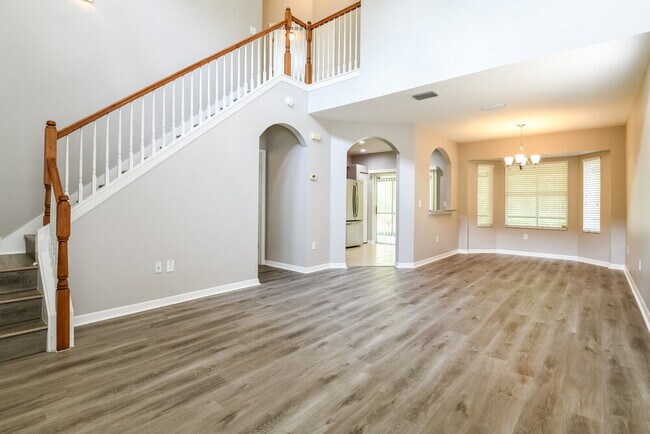 Building Photo - 18409 Kentisbury Ct