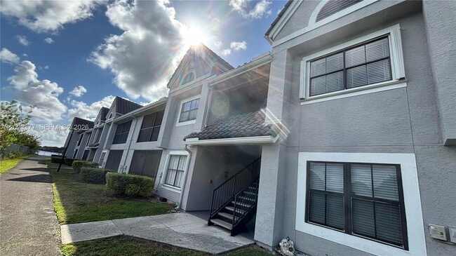 Building Photo - 15077 SW 103rd Terrace