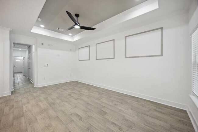 Foto del edificio - 7832 Booker St