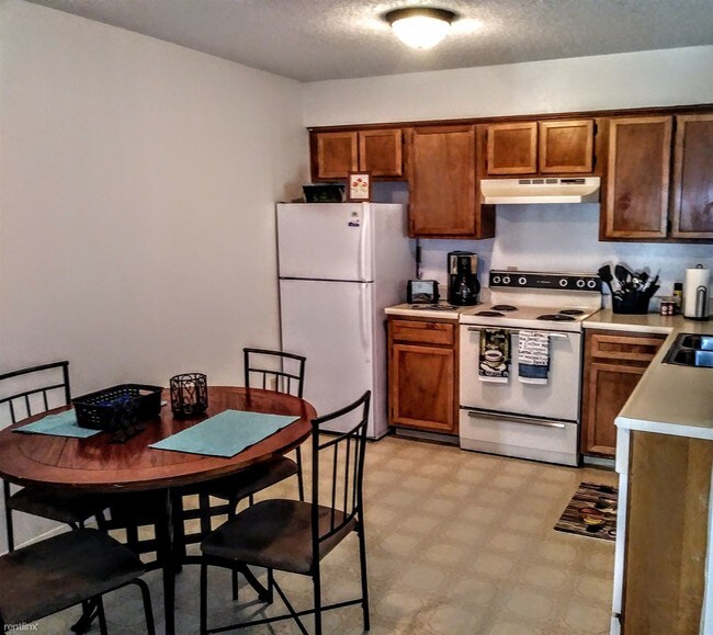 Foto del edificio - 220 Ridgecrest Dr